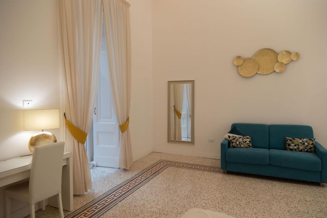 1811 Residenza Storica Bed & Breakfast Napoli Dış mekan fotoğraf