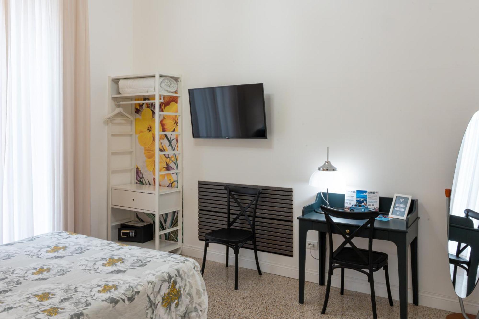 1811 Residenza Storica Bed & Breakfast Napoli Dış mekan fotoğraf